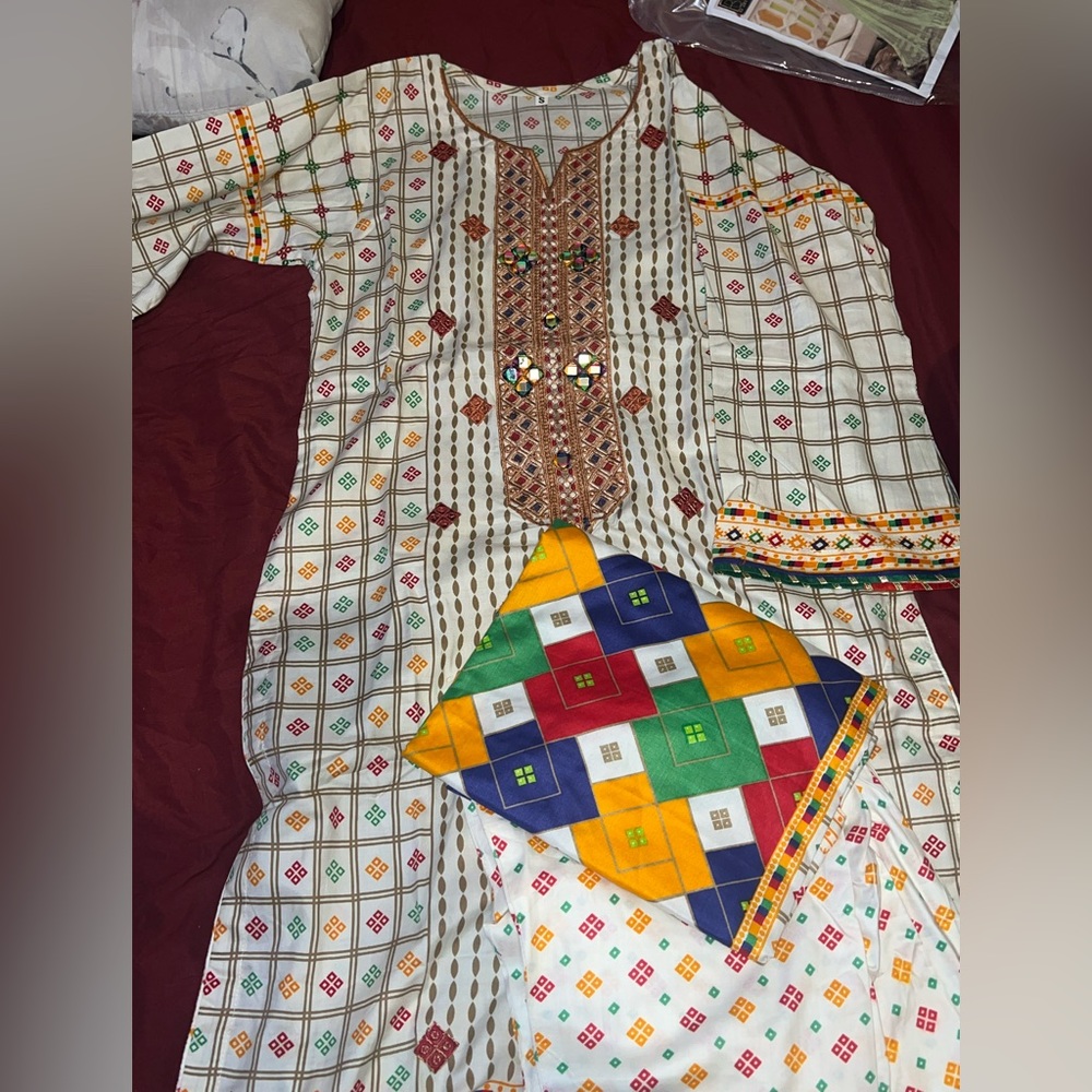 Beautiful afghani 3 piece printed linen suit with mirrors.